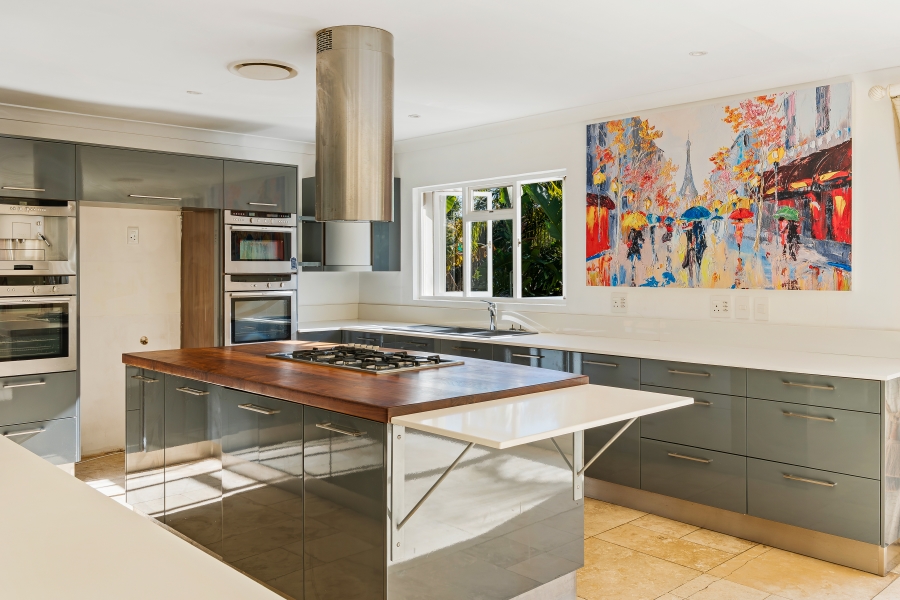 5 Bedroom Property for Sale in Leisure Isle Western Cape